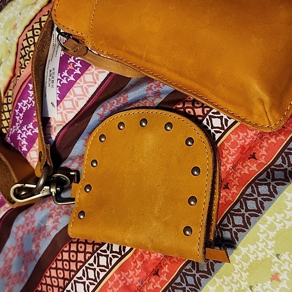 Free People Change Me Up Cross Body Bag - Picture 4 of 10